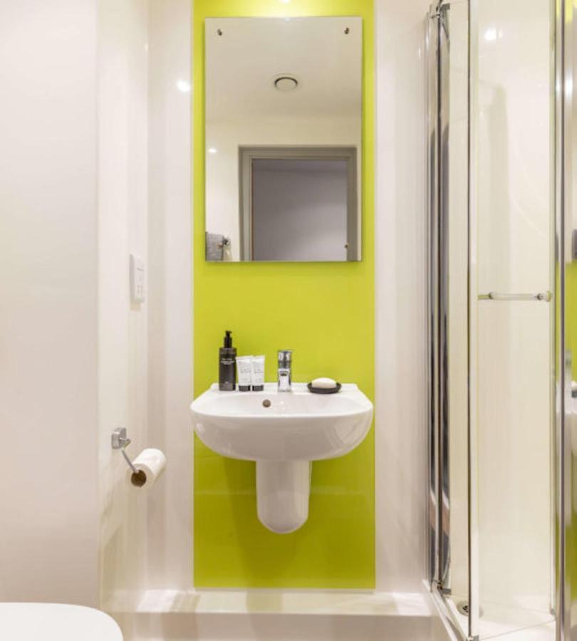 Vibrant Rooms For Students Only, Leeds - Sk Leeds (West Yorkshire) Exterior foto