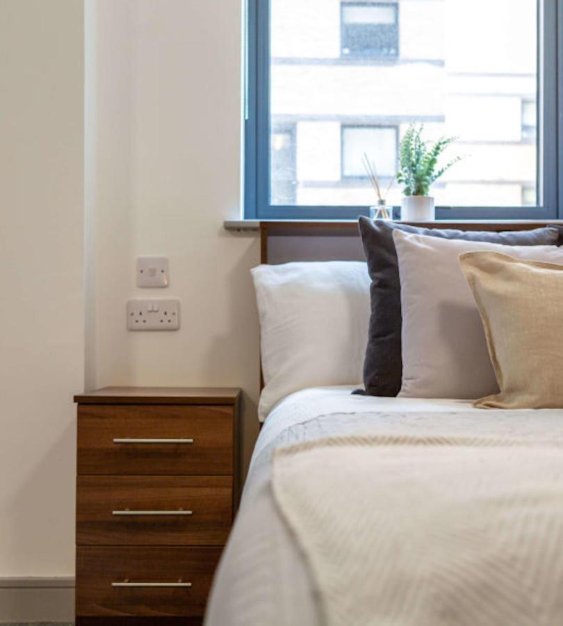 Vibrant Rooms For Students Only, Leeds - Sk Leeds (West Yorkshire) Exterior foto